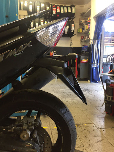 D.Ascone Motors - ricambi moto e scooter di tutte le marche - Thumbnail