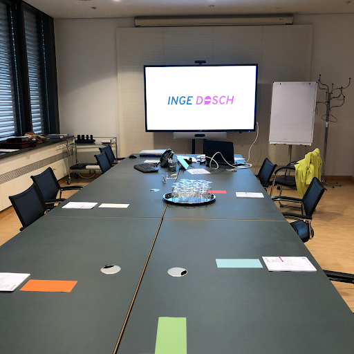 Inge Dosch Sprachen Kommunikation Training - Thumbnail