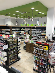 Photo n°7 de Pharmacie Mirabeau à Trets (Maison de santé)