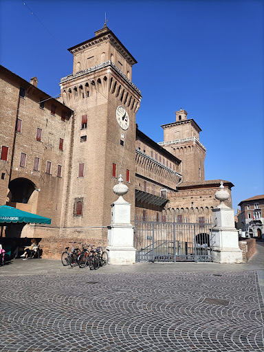 Este Castle - Visual