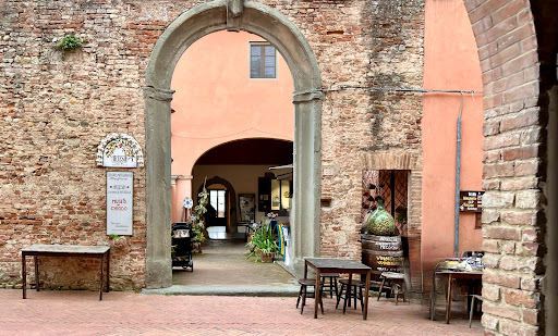 Enoteca Boccaccio Di Casini Andrea Gallery - Italy