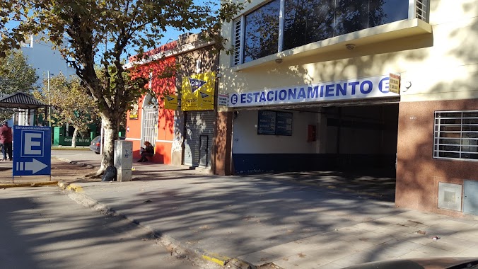 Estacionamiento MD, Author: Estacionamiento MD