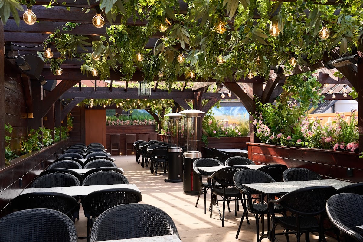 Blackstock Market - Food, Drink & Entertainment Venue