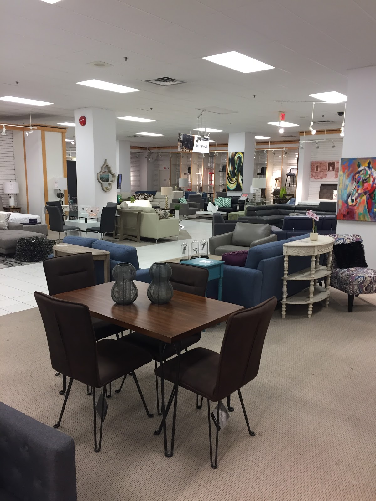 Accentshome 4567 Lougheed Highway Unit 100, Burnaby Canadian