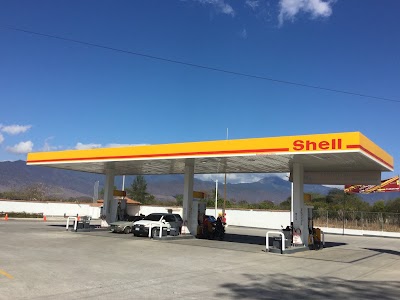 Photos of Gasolinera Shell Salama