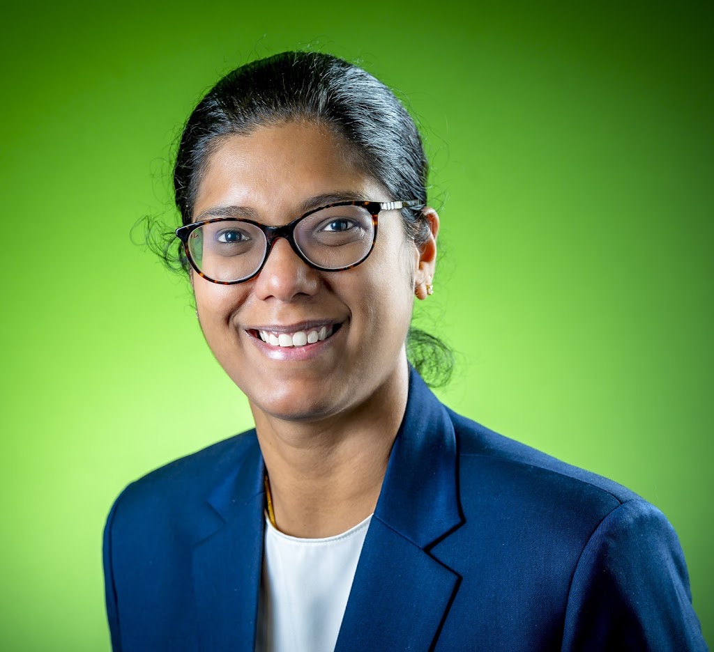 Aabha Divya Md Mbbs Ms