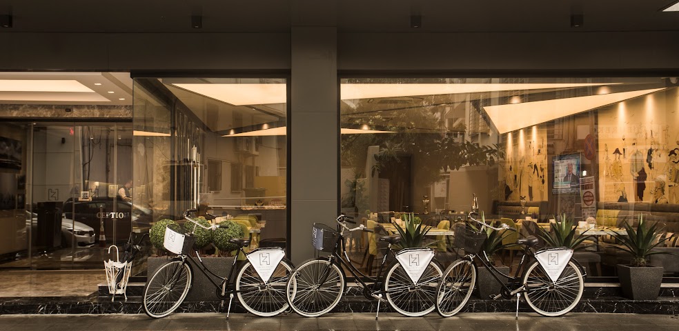 Zeniva Hotel by null