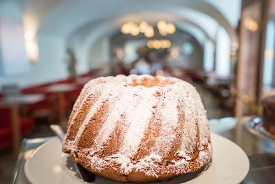Photos of Caf&eacute; Diglas in Schottenstift