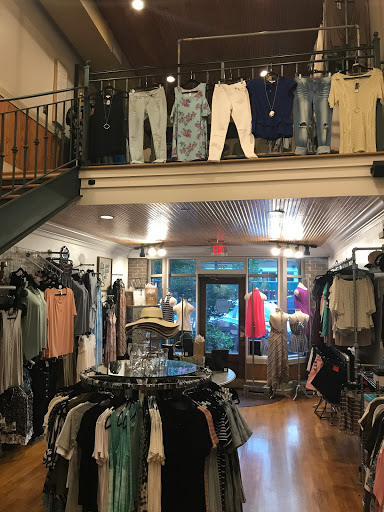 Pause Boutique - Visual