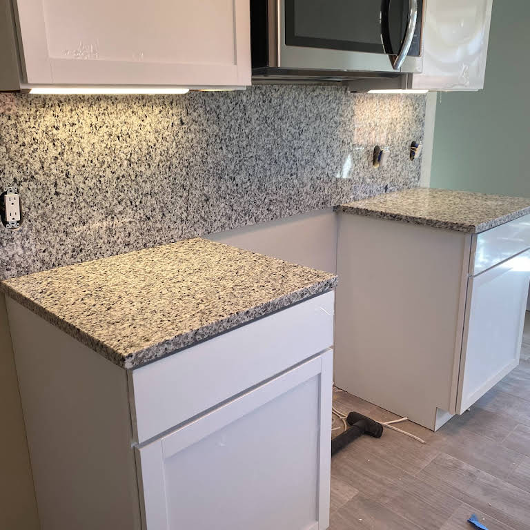 Hernandez Granite & Marble Tile LLC - Countertop Store in Azle