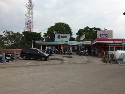 Photos of Apotek & Klinik Al Ma'soem Dangdeur