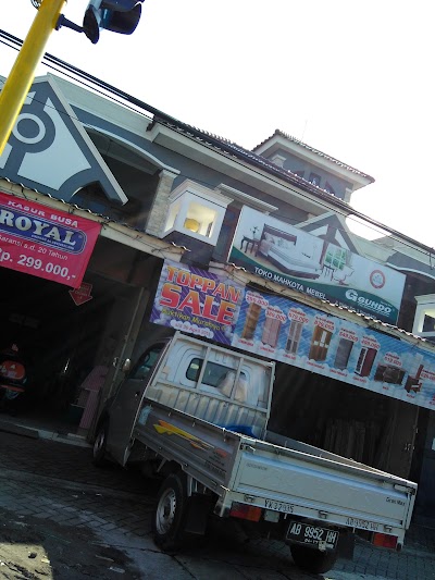 Photos of Mahkota Furniture