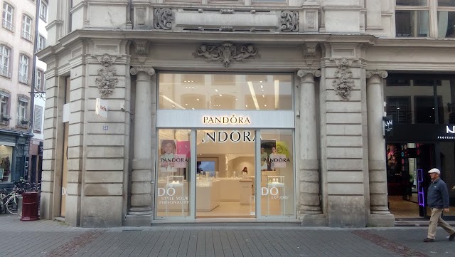 Boutique PANDORA