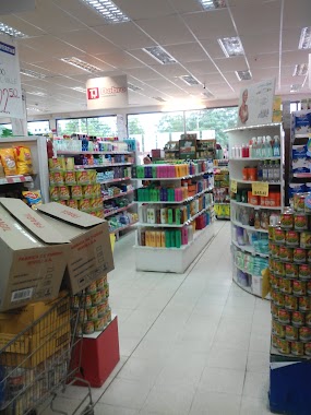 Supermercado Dobro, Author: Nicolas Leonardo Carrazco