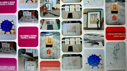 ART GALLERY/Espace d'Exposition Càpsula d'art 2.0 EVA MAXÉ,souvenir d'art/boutique - Thumbnail