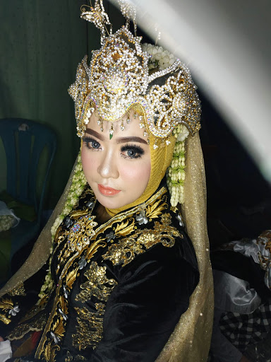 ARIF Salon (Bridal & Beauty)