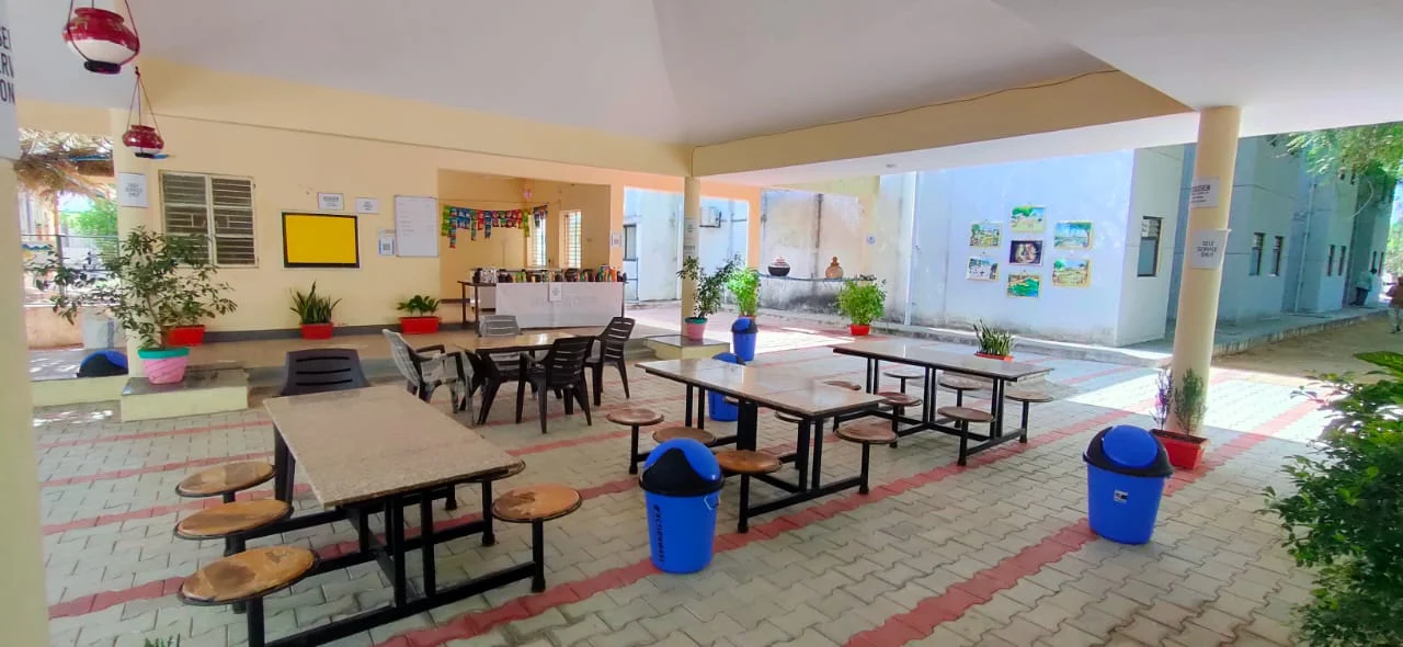 College Canteen SDAU