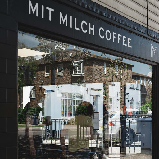 Mit Milch Coffee
