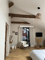 Photo n°1 de Villalard Décoration à Noyal-Châtillon-sur-Seiche (Service de pose de parquet)