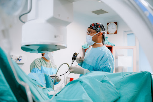 Op. Dr. Serhat Özgün, Üroloji