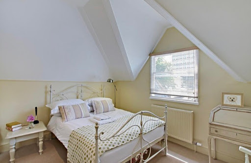 Cheltenham Painter & Decorator M J Firth - Thumbnail