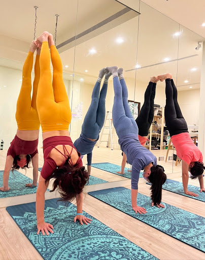 y.c_yoga corner轉角瑜珈評價、課程介紹、收費價格、預約方式 - 專業細心教學瑜珈教室