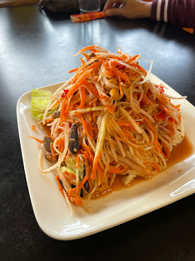 Khao Hom Thai & Pho by null