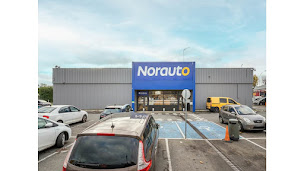 Photo n°1 de Norauto à Créteil (Magasin de pneus)