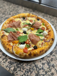 Photo n°1 de Milano Pizza à Draveil (Pizzas à emporter)