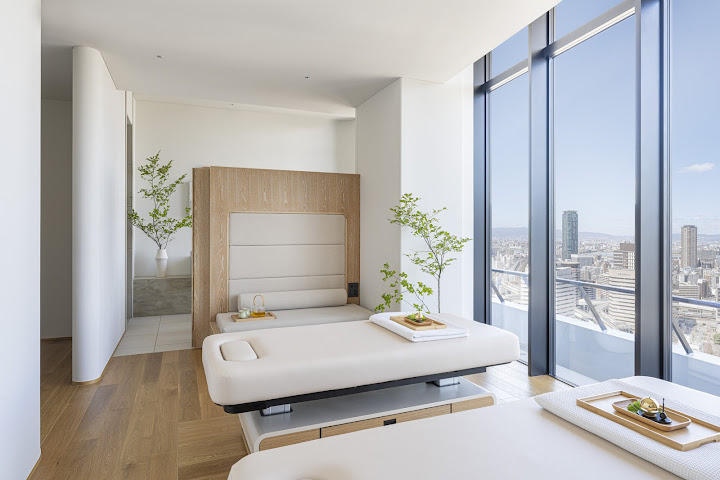 The Spa at Four Seasons Hotel Osaka by null