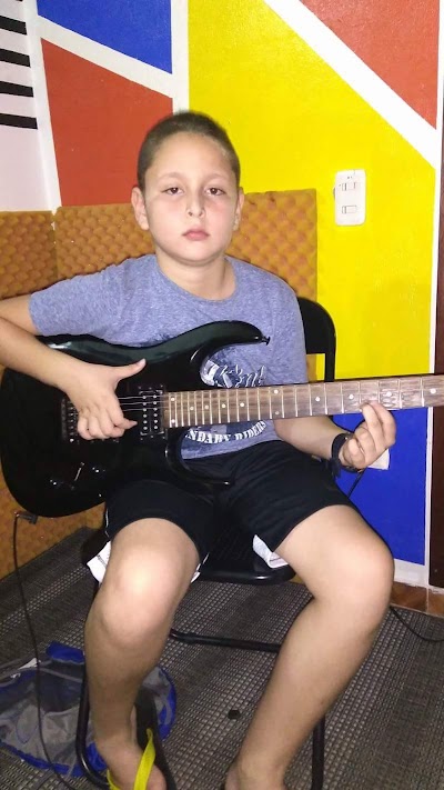 Photos of ACADEMIA DE MUSICA CLASS J MUSIC