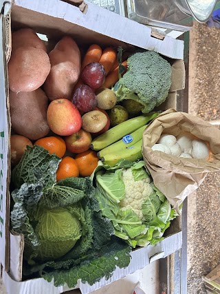 Hewitt's Farm shop