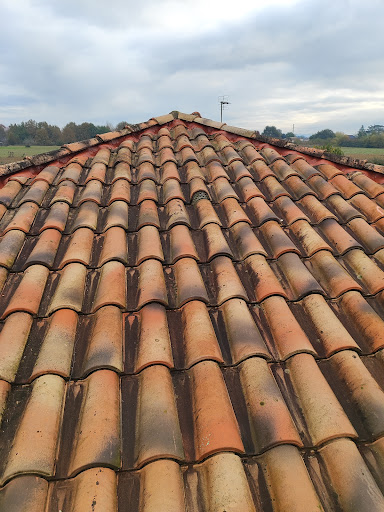 Photo de Sabas Artisan Charpentier Couvreur Villeneuve-sur-Lot Peintre 47