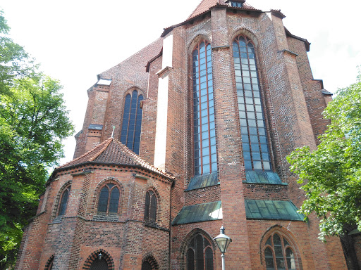 Fun Games Attractions In Luneburg Destimap Destinations On Map