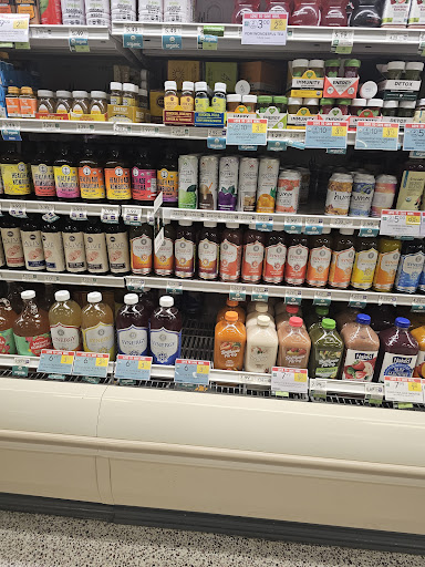 Publix Super Market at 700 Central - Thumbnail