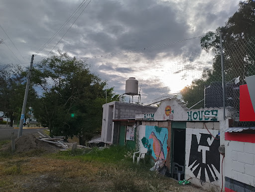 RUM HOUSE - Visual