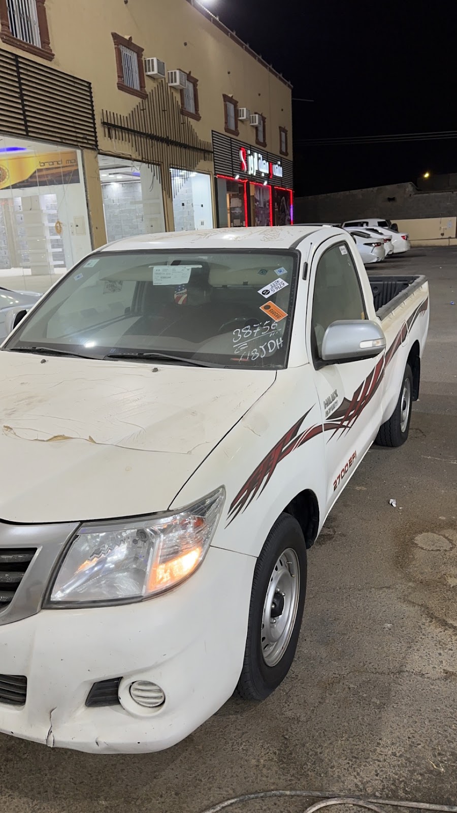 نصب 100 لزينة السيارات - صورة 2