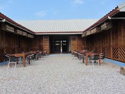Photos of The Wooden Tower