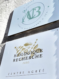 Photo n°1 de INSTITUT A CORPS BEAUTE NANCY Épilation Définitive LASER Centre de Minceur Cryolipolyse Soin visage Hydrafacial Jet peel Hifu à Nancy (Centre d'amincissement)