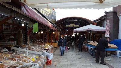 Tarihi Dönertaş çarşısı