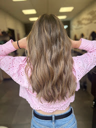 Photo n°5 de SB coiffure à Bourg-en-Bresse (Salon de coiffure)