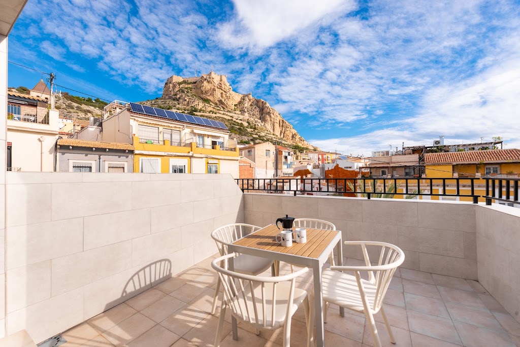Foto de Apartmentos Quijano by Be Alicante en Alicante