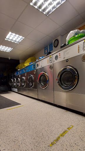 The Big T Cleaners Laundrette - Best laundry in the Dewsbury - Thumbnail