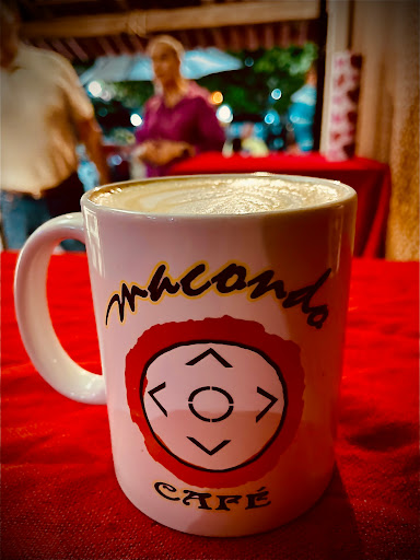 Cafe Macondo - Visual