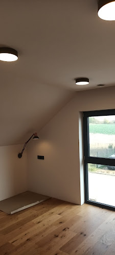 Opinii despre Elektryk24h.com - Elektryk Warszawa - Pomiary Elektryczne - Usuwanie Awarii în Warszawa - Elektryk