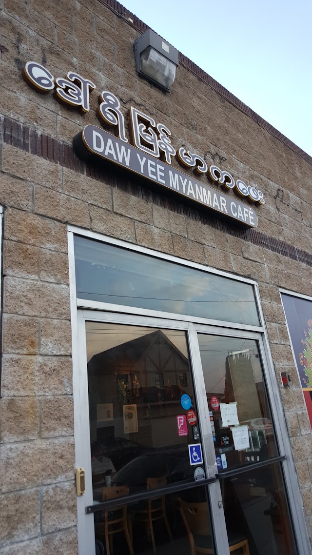 Daw Yee Myanmar Cafe