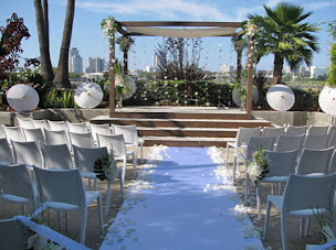 Photo n°23 de les chaises roses Toulouse - Bordeaux - Location de mobilier et vaisselle à Drémil-Lafage (Prestataire de mariage)