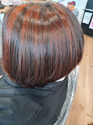 Photo n°18 de A VOS SOUHAITS Coiffure à Beynes (Salon de coiffure)