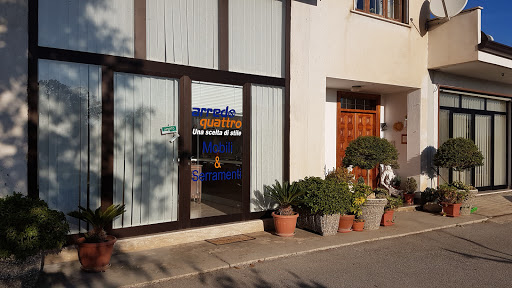 Arredo Quattro Logo
