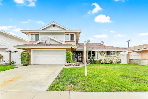 Huntington Beach Realtor - The Chow Group Real Estate, Steven Chow REALTOR - Thumbnail